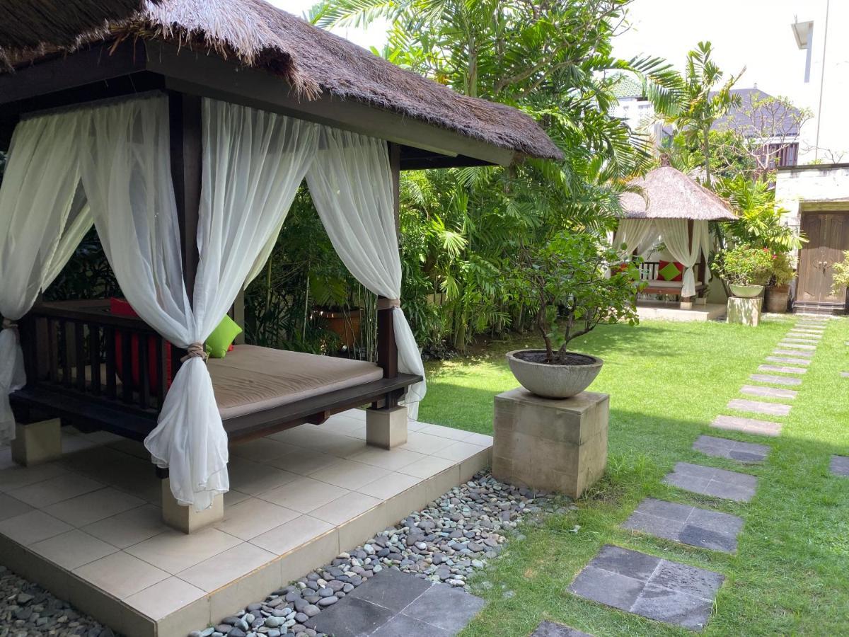 Stylish 2 Bedroom Penthouse Apt, Newly Refreshed, 50 Mbps, Pool, Gym, Resto Kuta Lombok Exteriör bild