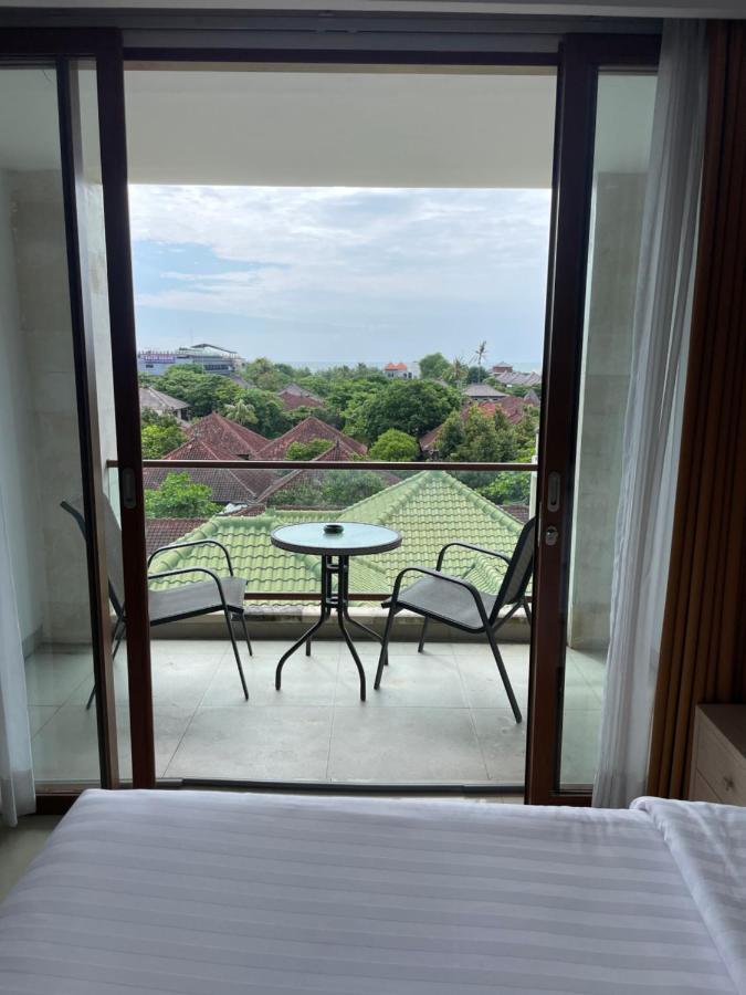Stylish 2 Bedroom Penthouse Apt, Newly Refreshed, 50 Mbps, Pool, Gym, Resto Kuta Lombok Exteriör bild