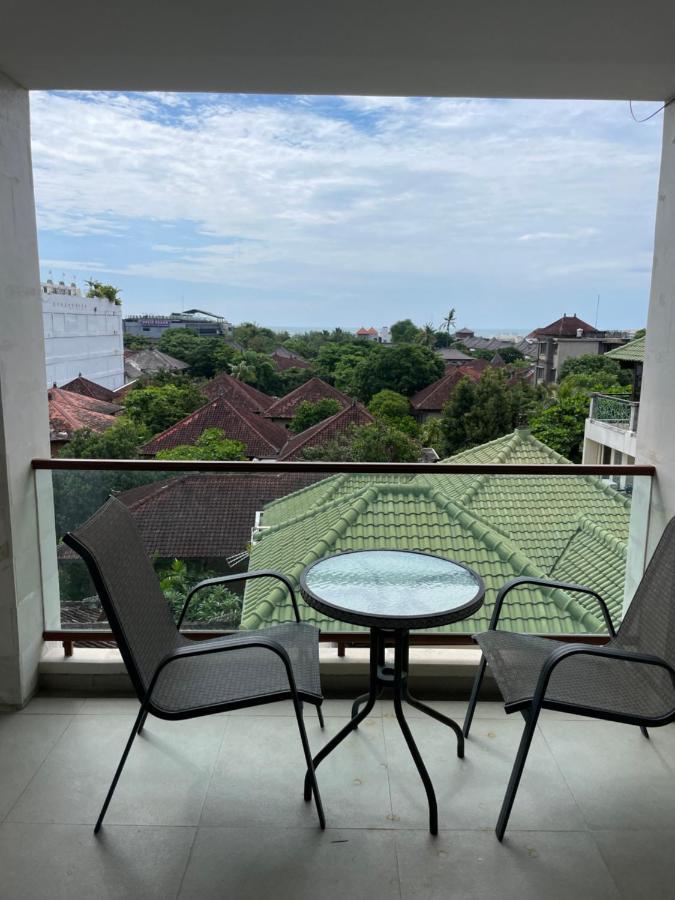 Stylish 2 Bedroom Penthouse Apt, Newly Refreshed, 50 Mbps, Pool, Gym, Resto Kuta Lombok Exteriör bild