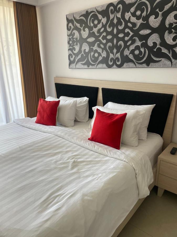 Stylish 2 Bedroom Penthouse Apt, Newly Refreshed, 50 Mbps, Pool, Gym, Resto Kuta Lombok Exteriör bild